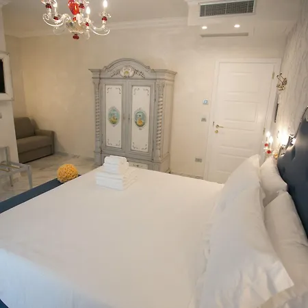 Отель Colomba D'oro 4*