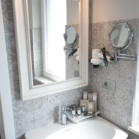 Hotel Colomba D'oro 4*