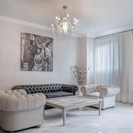 Ξενοδοχείο Colomba D'oro 4*